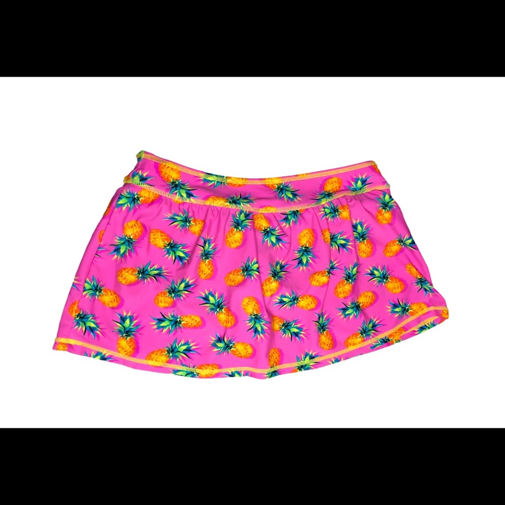 Rash Guard and Swim Skirt Set (12) - Picture 9 of 11
